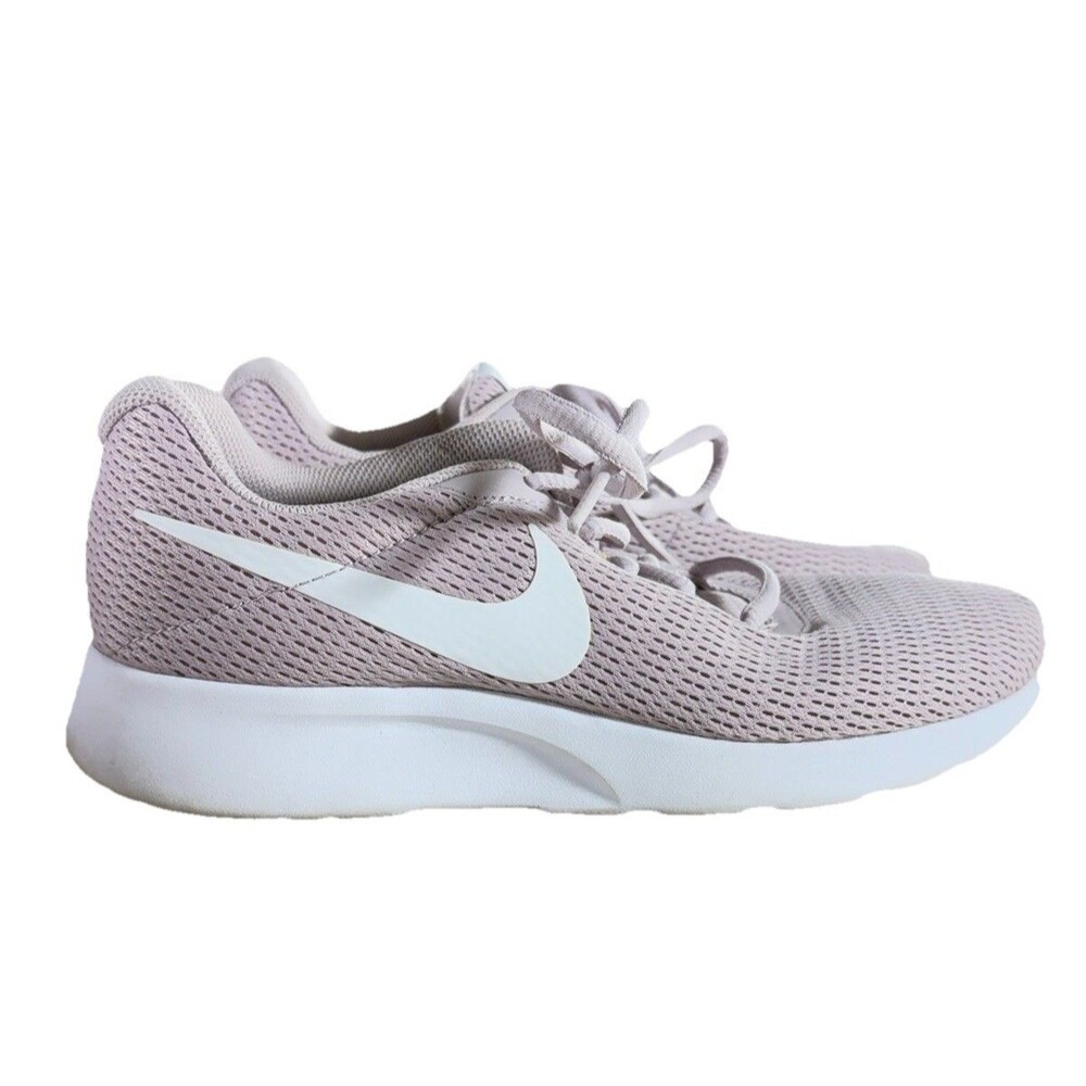Size 7.5 - Nike Tanjun Pink 2017 - 812655-605